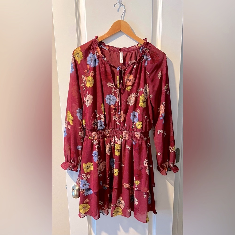Xhilaration Maroon long sleeved short dress. Size Medium.